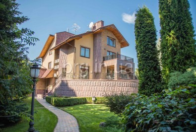 Продажа дома с выходом на воду - Киевская обл., КГ "Золотые Ворота", Конча-Заспа, Обуховский р-н